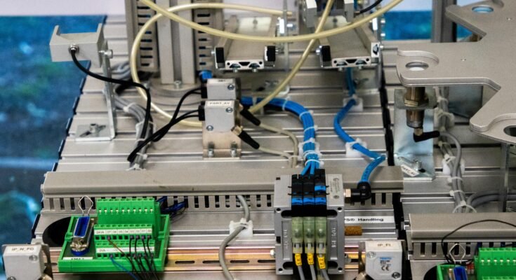Emerging Technologies in the Software Industry 2025