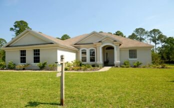 Exterior Home Renovation Before and After: Changing the Curb Appeal of Your Home