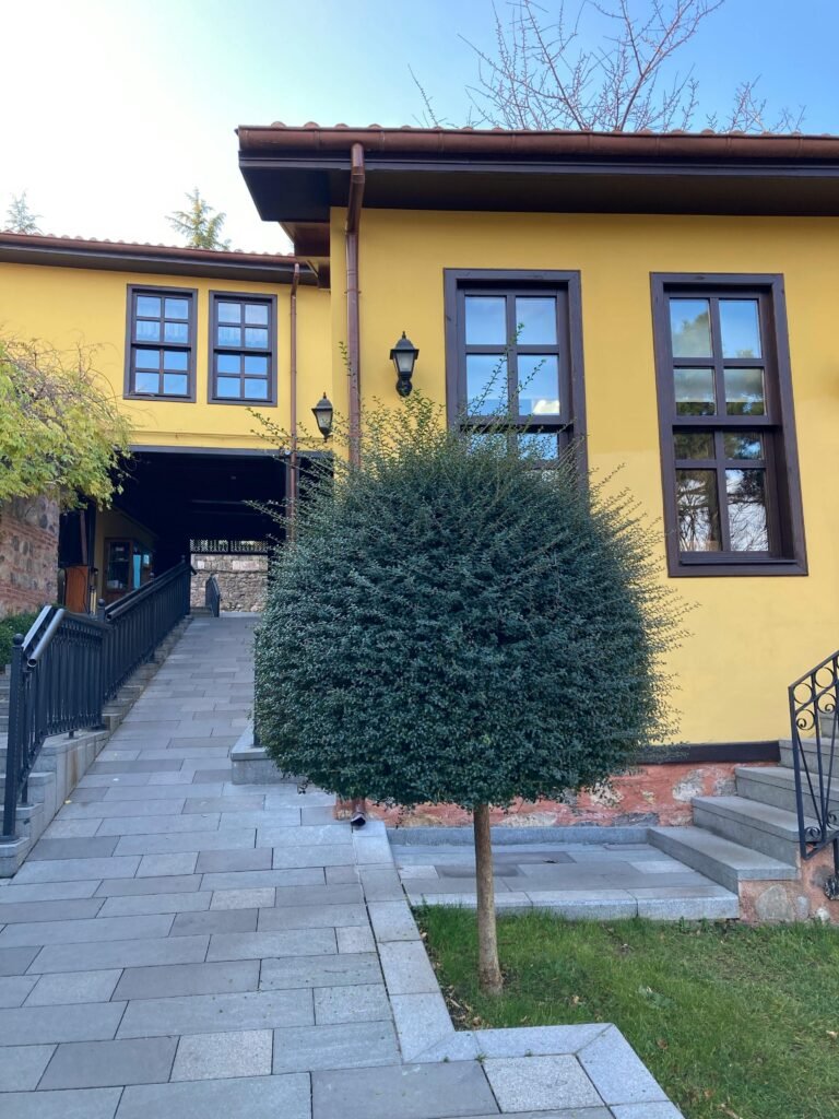 Exterior Home Renovation Before and After: Changing the Curb Appeal of Your Home